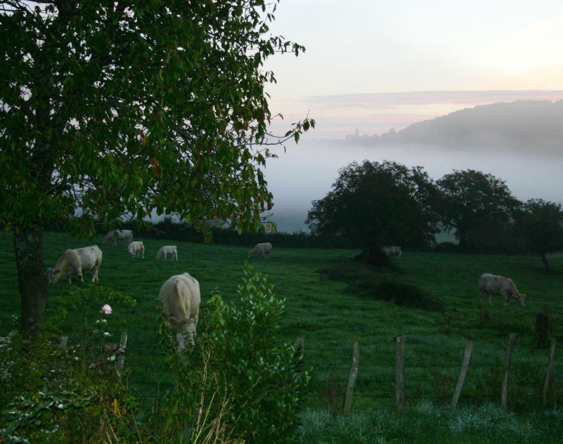 Gite Des Quatre Chemins La Vineuse المظهر الخارجي الصورة